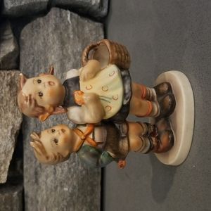 Vintage Hummel "To Market" figure